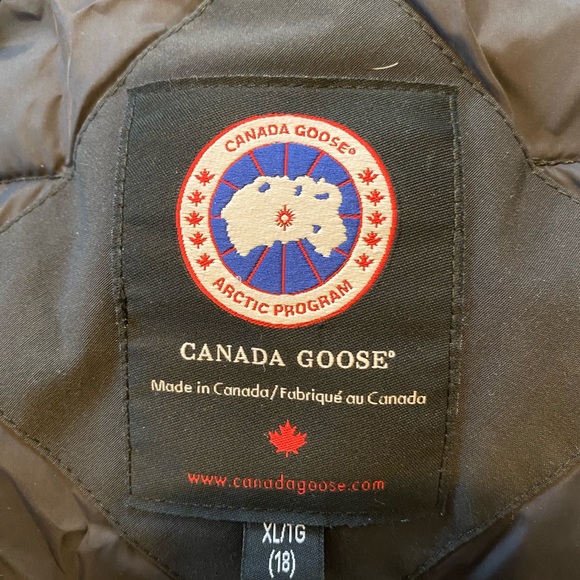 Canada Goose Black Youth Brittania Parka XL (18) (woman women xs equivalent) - Picture 9 of 14